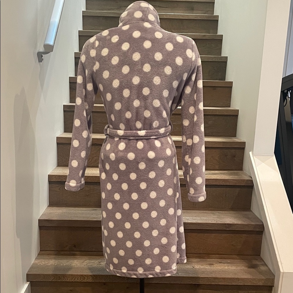 H&M Polka Dot Robe - Picture 4 of 5